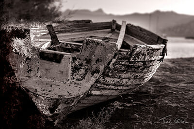 Tina Bolton - turkish beach boat bw chect canvas small