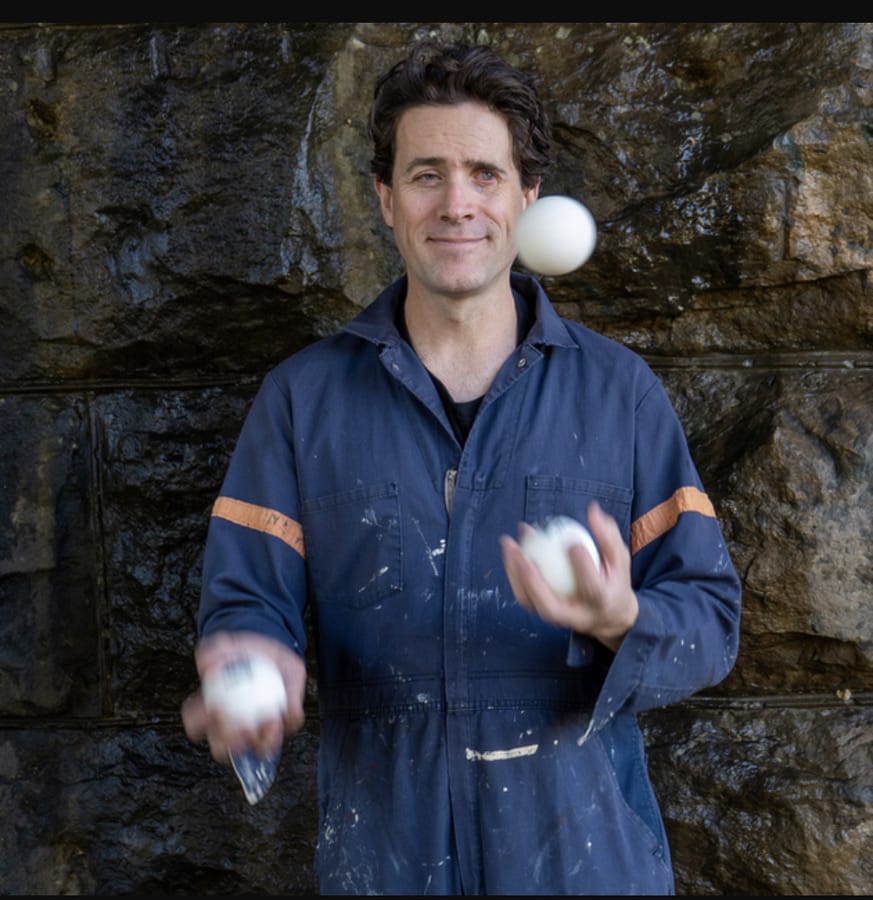  Bruce Horak juggling