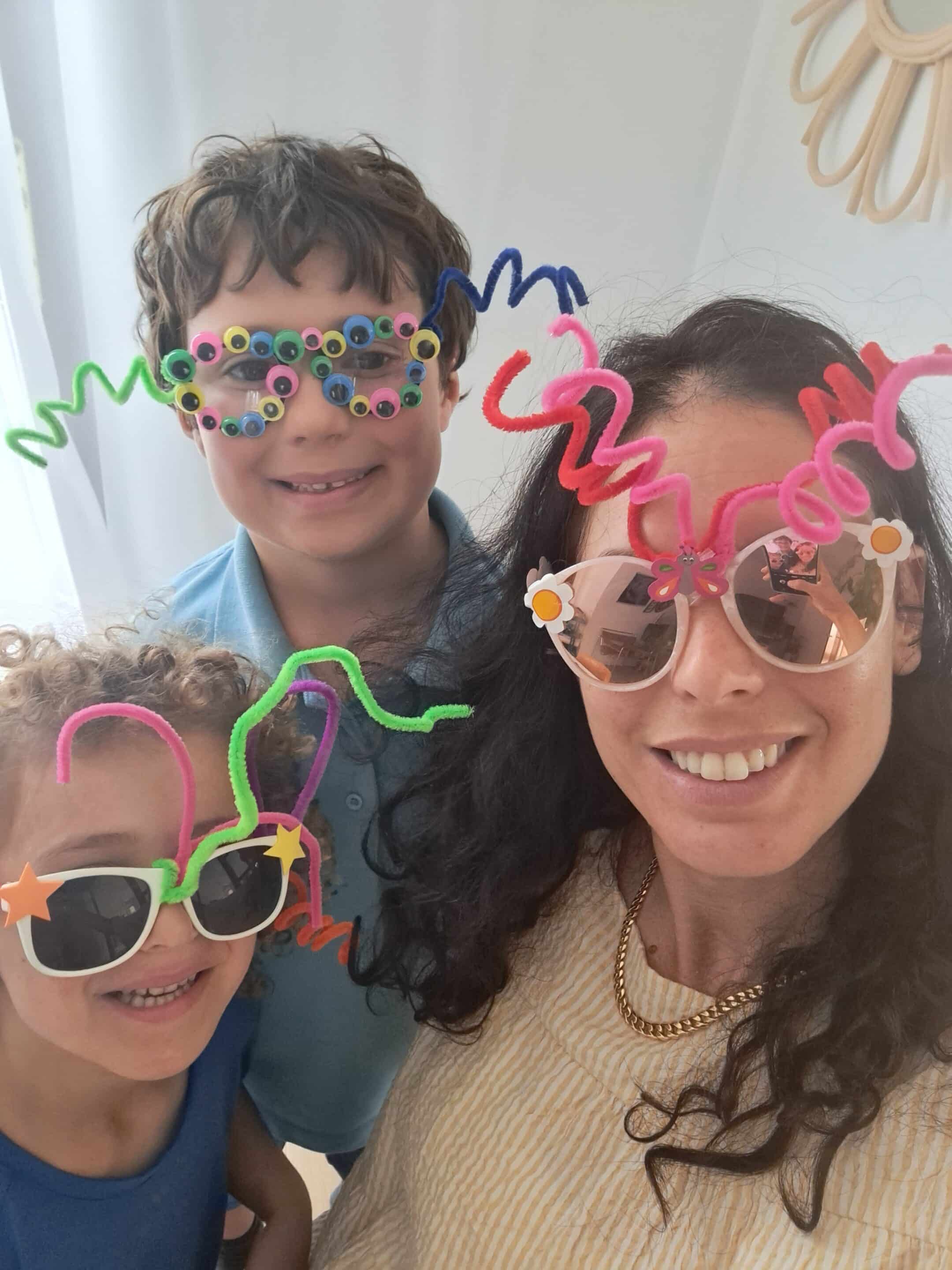 RS7243_20230518_175337 (3) a family wearing crazy glasses raising funds for CHECT, who help people with the childhood eye cancer retinoblastoma